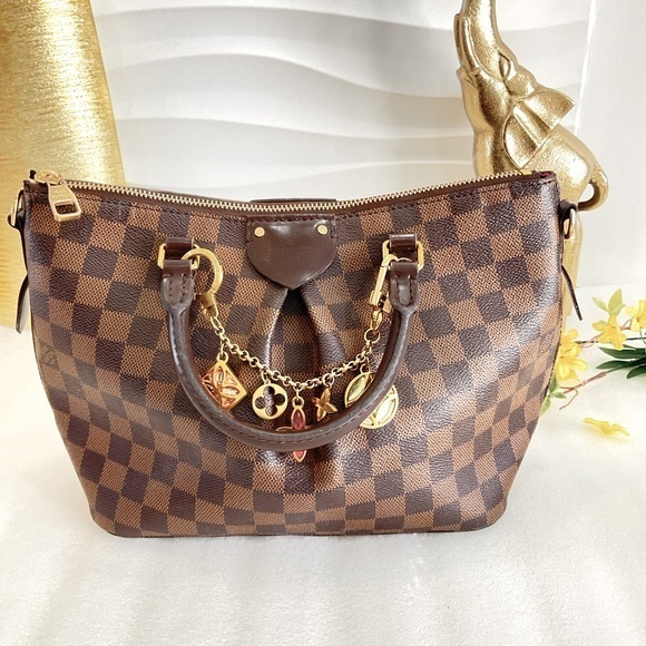 ❤️Beautiful authentic Louis Vuitton Siena Pm crossed body/shoulderbag - Picture 1 of 13